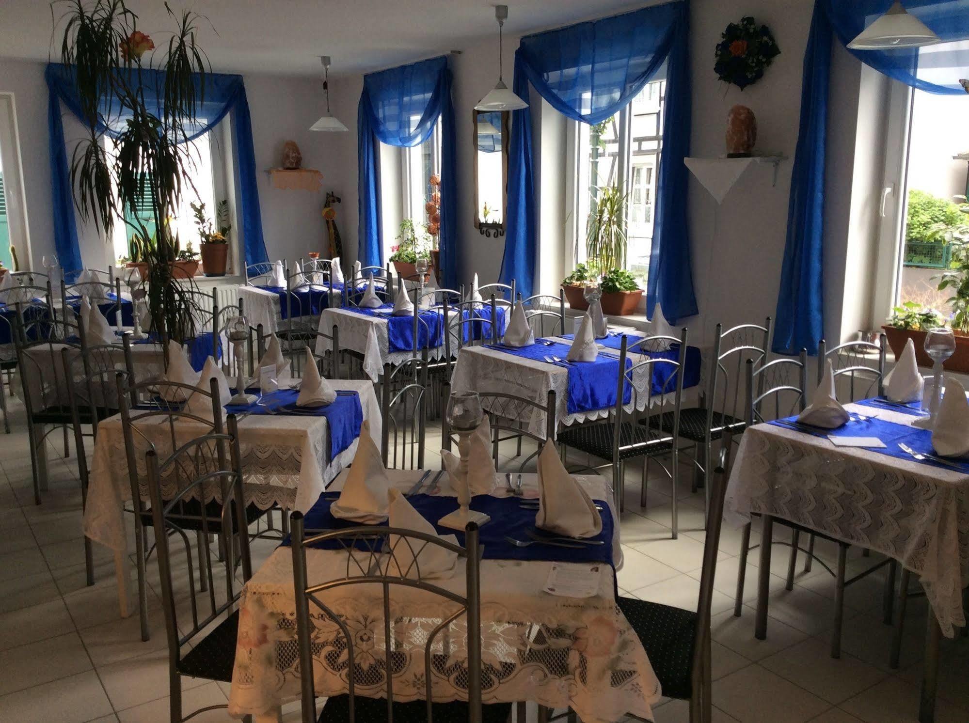 Blumenhotel Bergneustadt Exterior photo